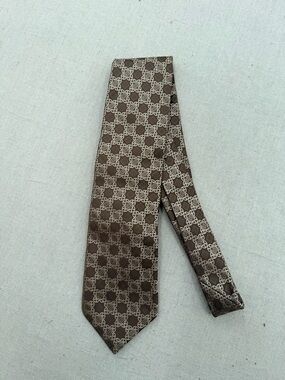Phat Farm Brown & Cream Geometric Pattern Tie